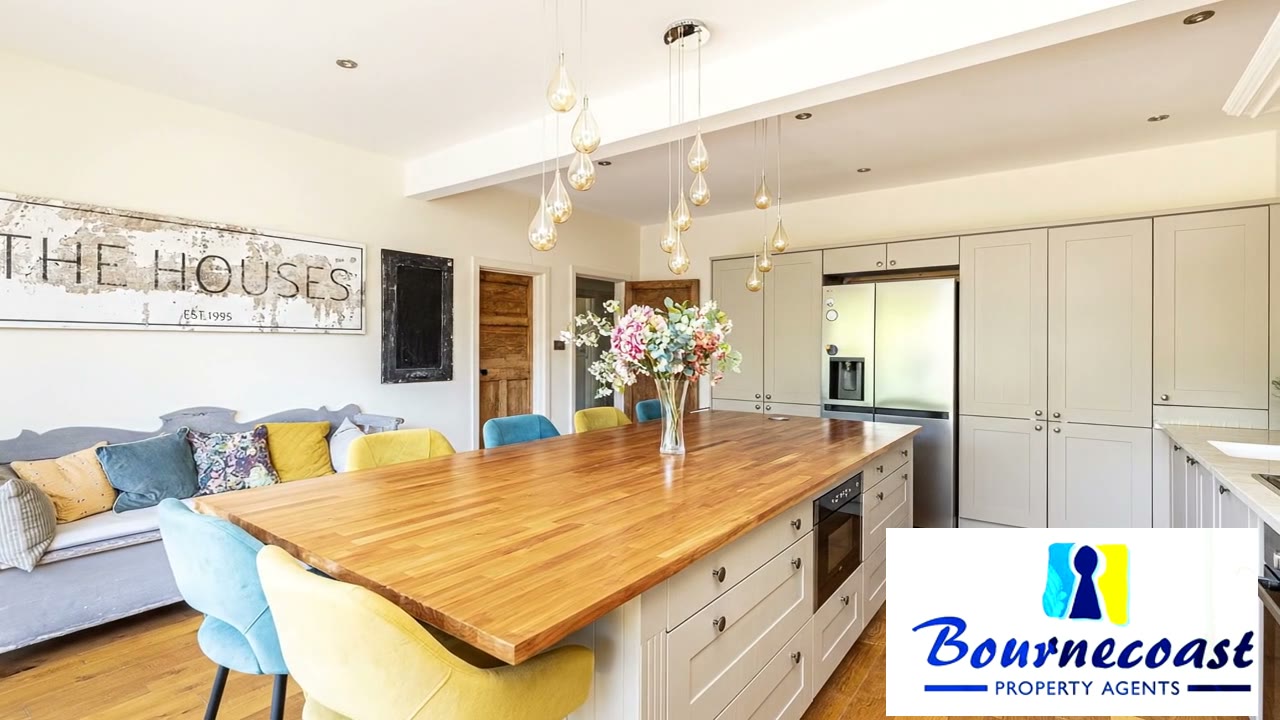 A still from the six bedroom holiday let walkthrough in Bournemouth